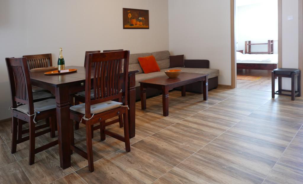 Apartment Adriana 10E, Vysoke Tatry, High Tatras Velky Slavkov Exterior photo